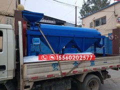 哈爾濱水拉稻拋光機(jī)、大型水稻拋光機(jī)圖片、380V水稻泥土霉點(diǎn)拋光